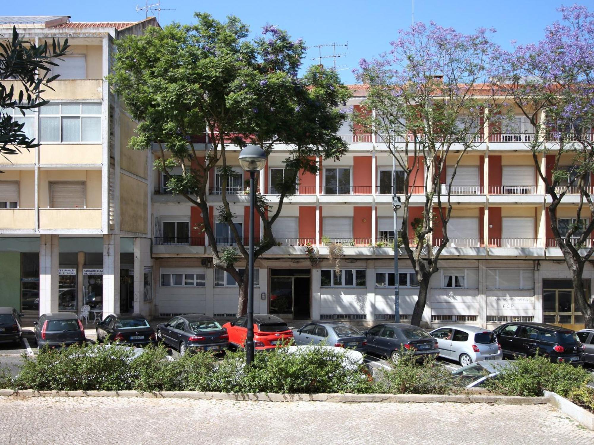 Cozy Apartment - Your Home Away Amadora Exteriér fotografie
